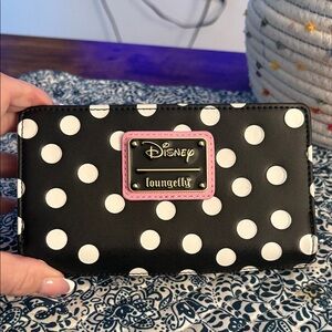 Disney Minnie Mouse Loungefly wallet